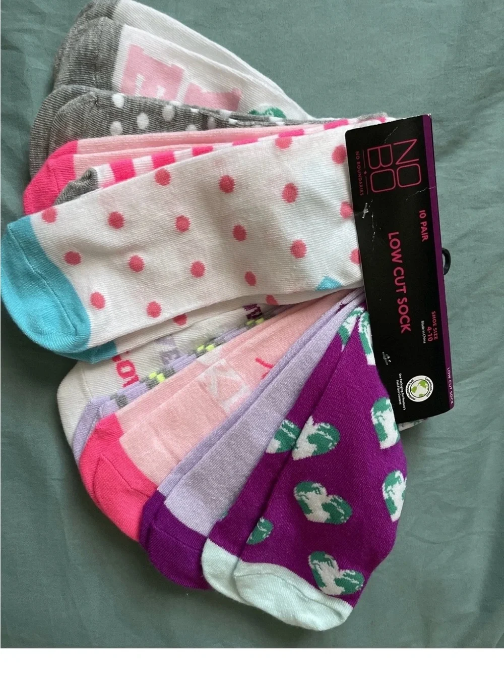 Ladies/Teen 10-Pack of Low Cut Socks, Love Earth Be Kind Novelty Socks Size 4-10